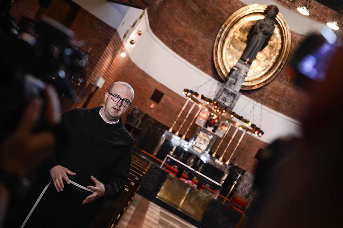 Crkva Svetog Ante Padovanskog (4).jpg