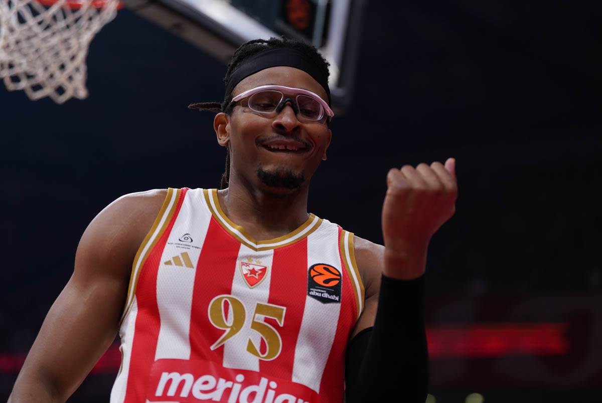 Crvena Zvezda - Dubai (11).jpg