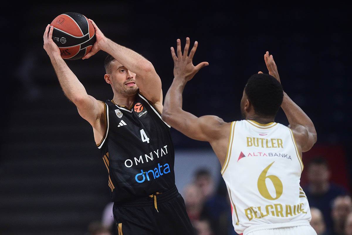 Crvena Zvezda - Dubai (7).jpg