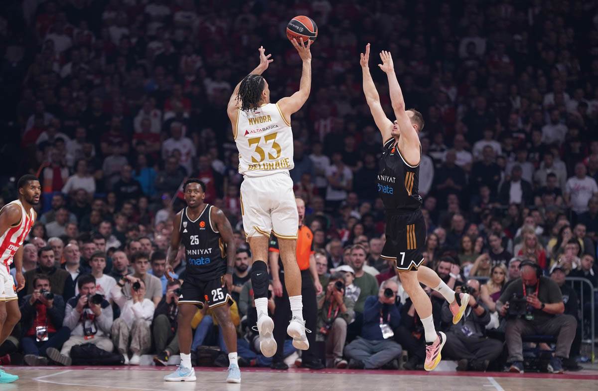 Crvena Zvezda - Dubai (2).jpg