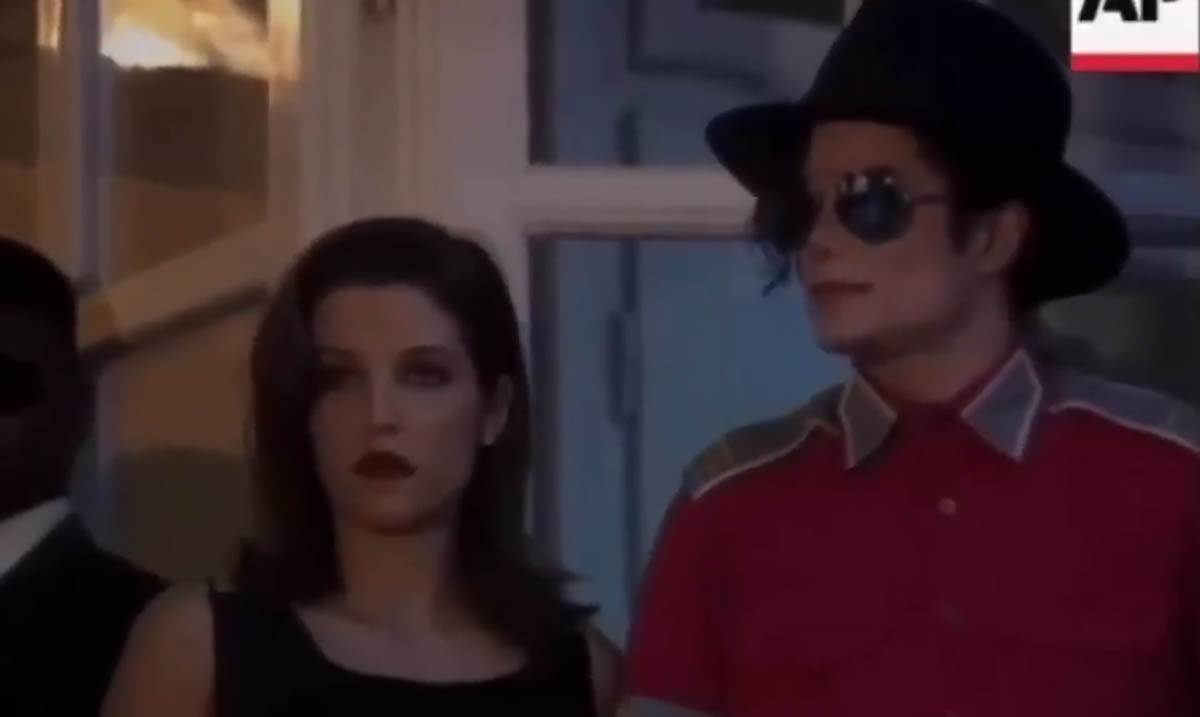 Lisa Mari Prisli Majkl Džekson (4) .jpg