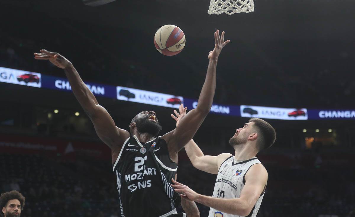 Partizan - Kluž (2).jpg