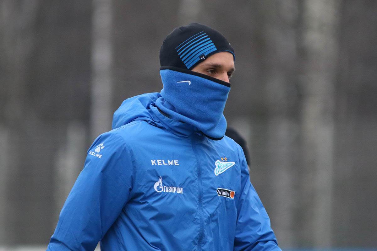 Strahinja Eraković na treningu Zenita