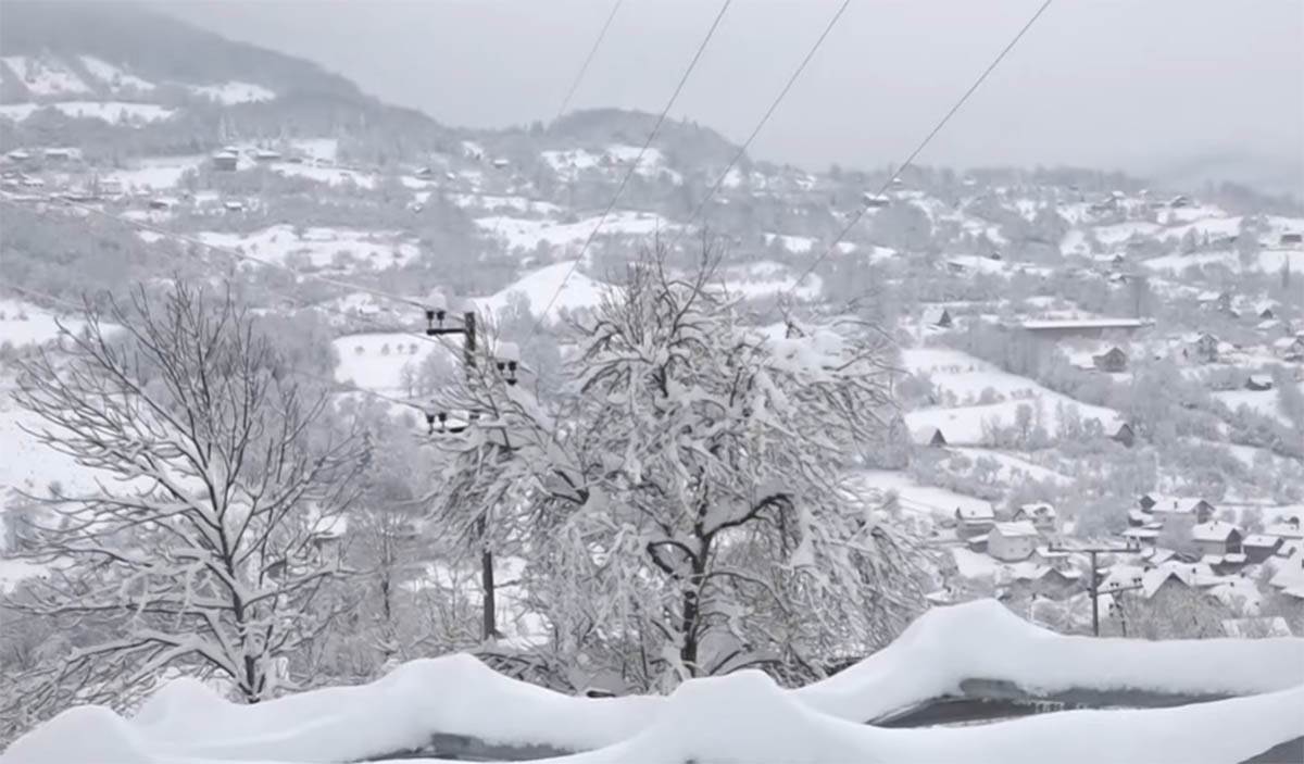 pristupačne cene skijanje na skijalištu Karaula kod Kladnja u BiH (3).jpg