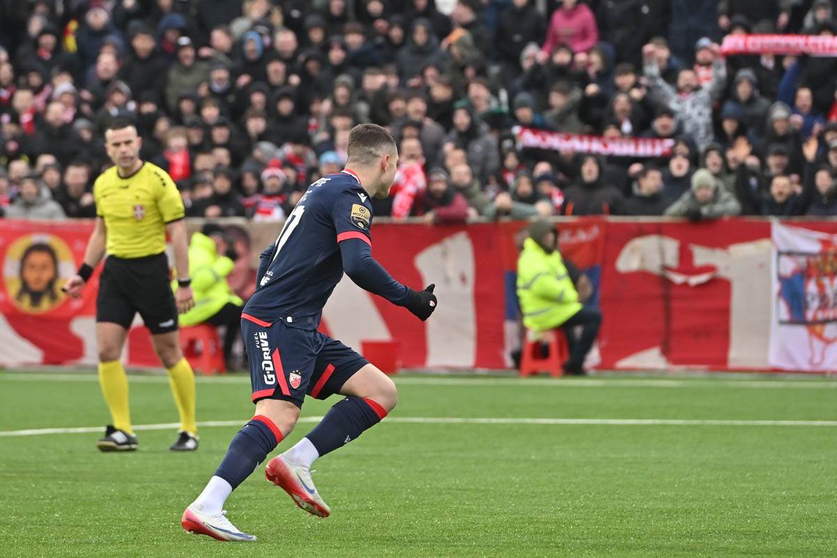 Crvena zvezda-Čukarički (1).jpg