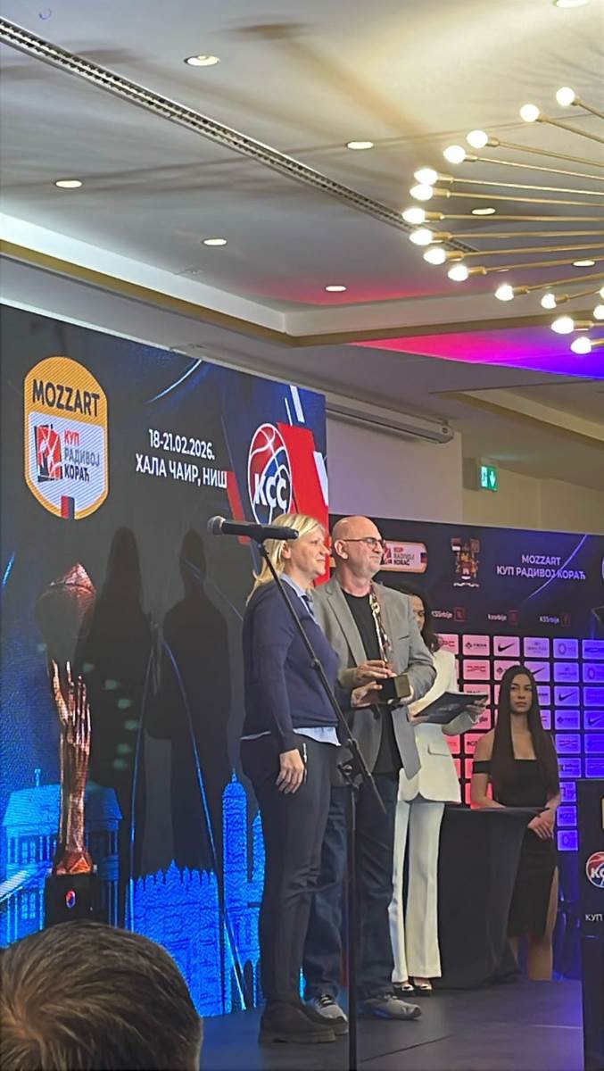 Jovana Nogić najbolja košarkašica u Srbiji (2) .jpg