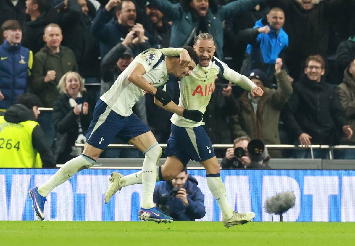 Dominik Solanke dao gol petom na Totenhem Mančester siti