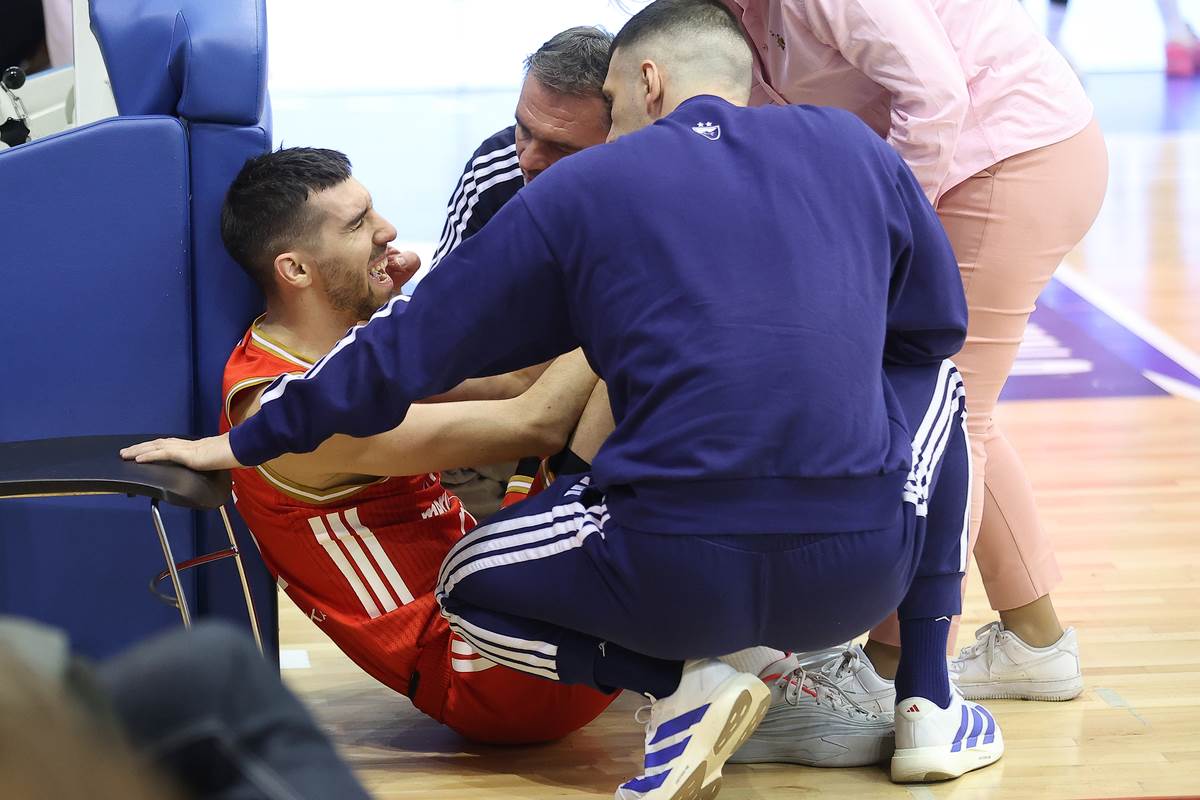 Povreda Ognjena Dobrića na utakmici Mega Zvezda