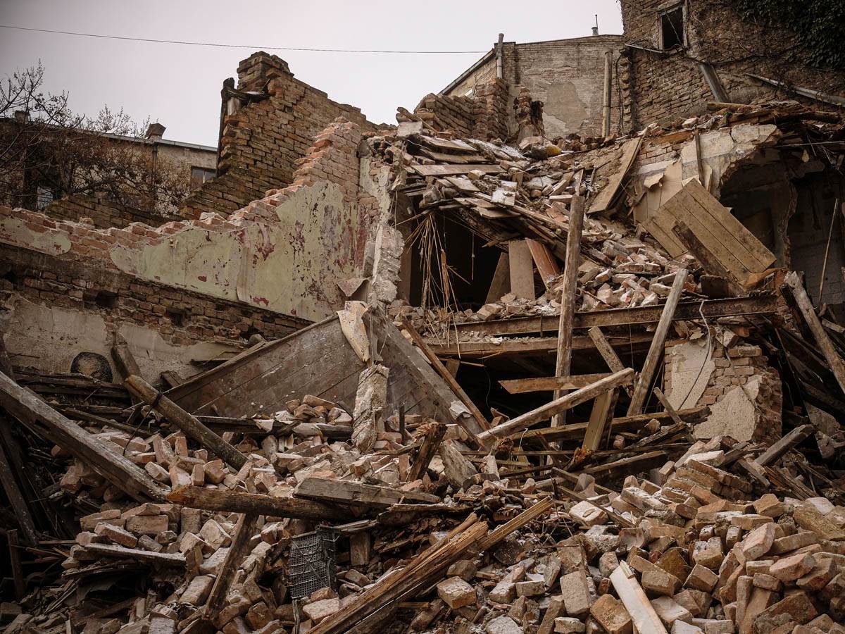 srušena_kuća_oštećeni_automobili_džordža_vašingtona_stefan_stojanović_ (10).jpg