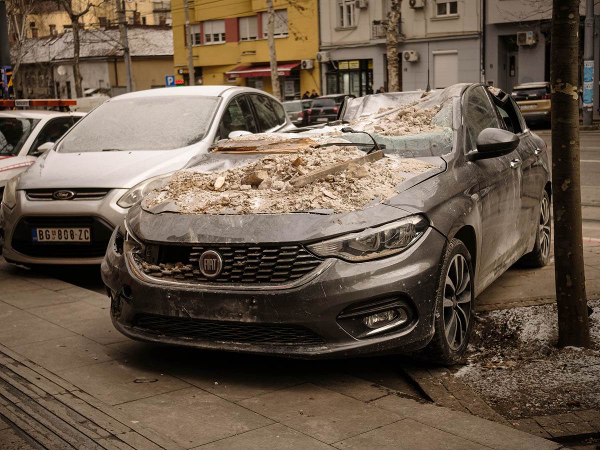 srušena_kuća_oštećeni_automobili_džordža_vašingtona_stefan_stojanović_ (25).jpg