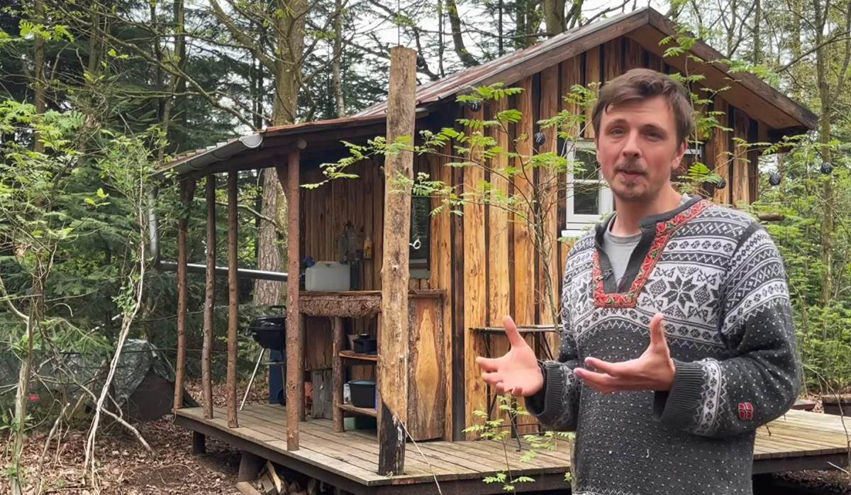 Danac dao otkaz i otišao da živi u prirodi (5).jpg