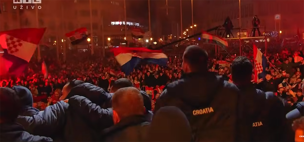 Doček rukometaša (4).png