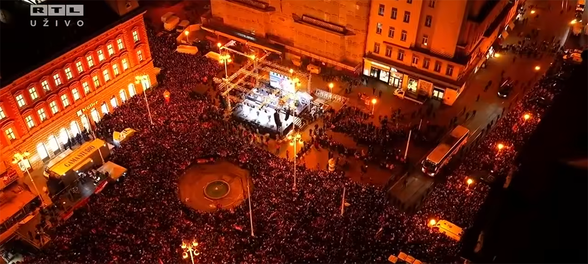 Doček rukometaša (11).png