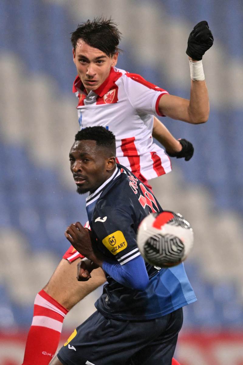 Kolins Sinčendže (3).jpg