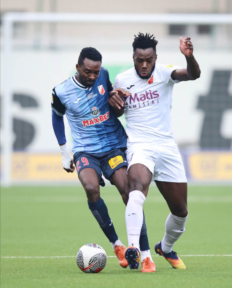 Kolins Sinčendže (8).jpg