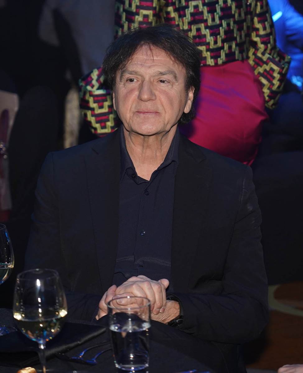 Zdravko Čolić (4).jpg