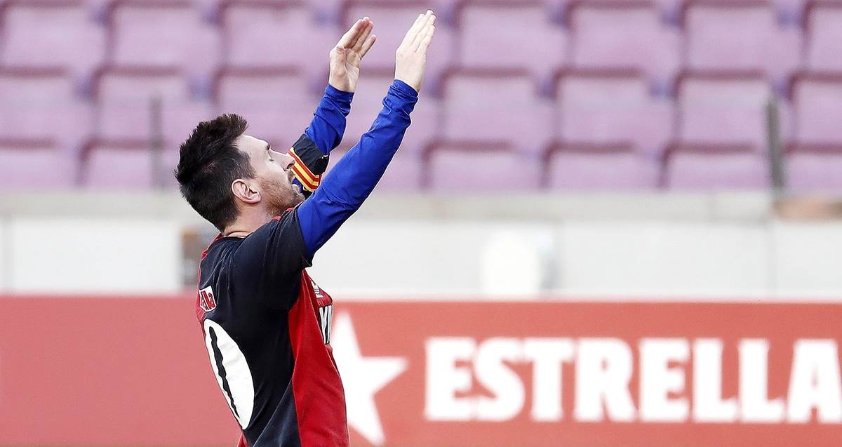 Lionel Mesi u dresu Njuelsa