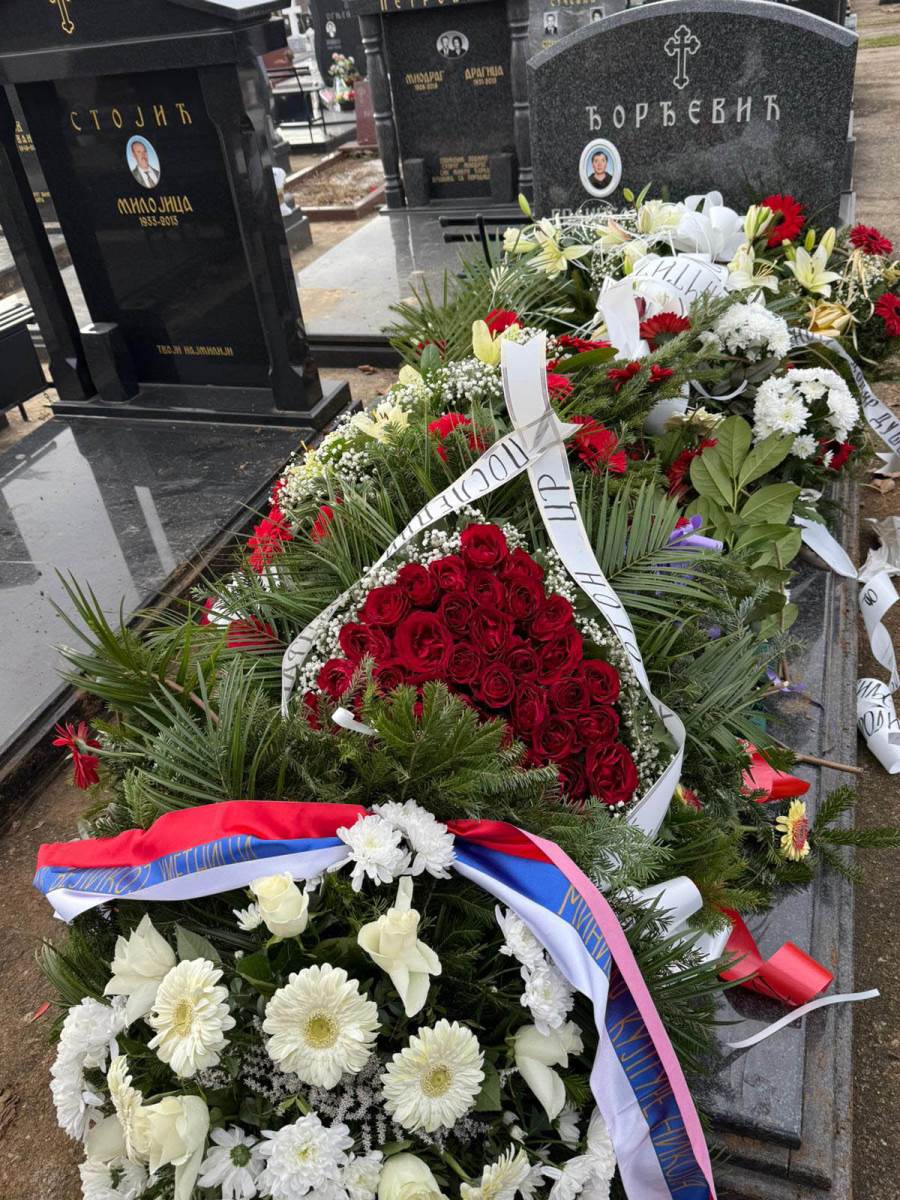 sahrana Beti Đorđević (4).jpg