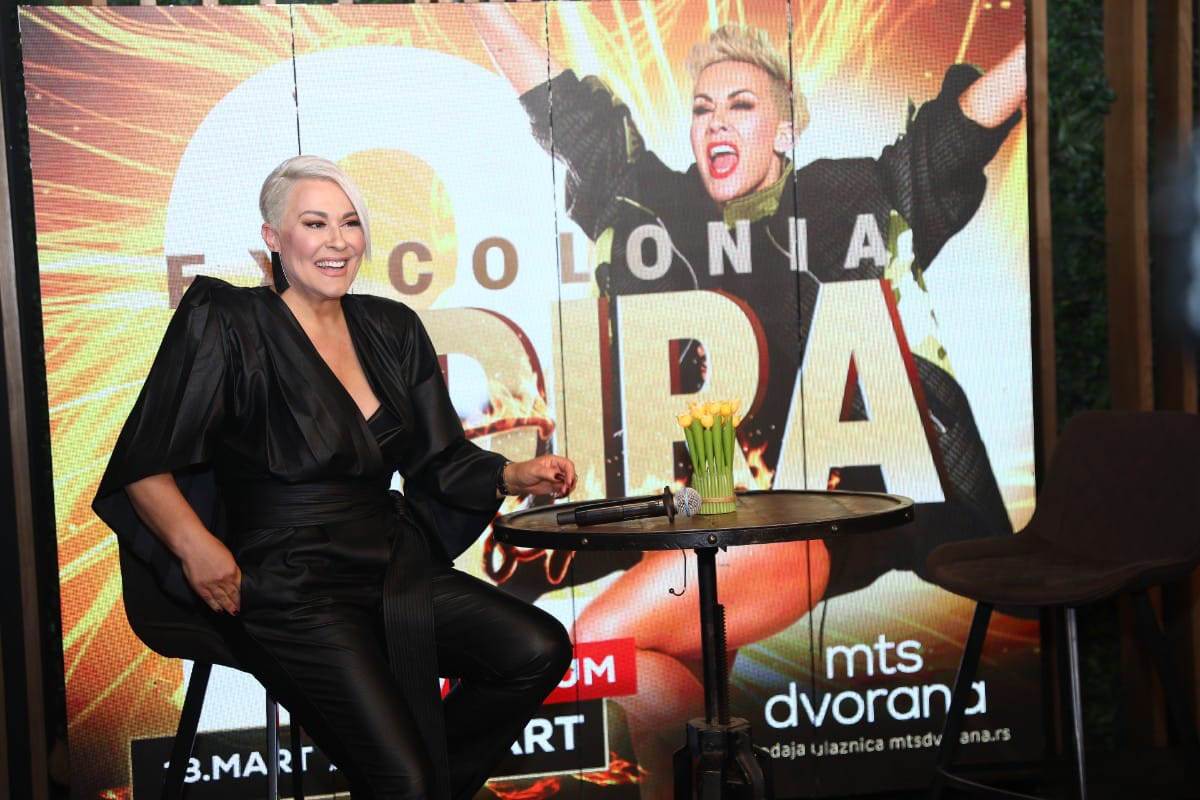 Indira ex Colonia (5) copy.jpg