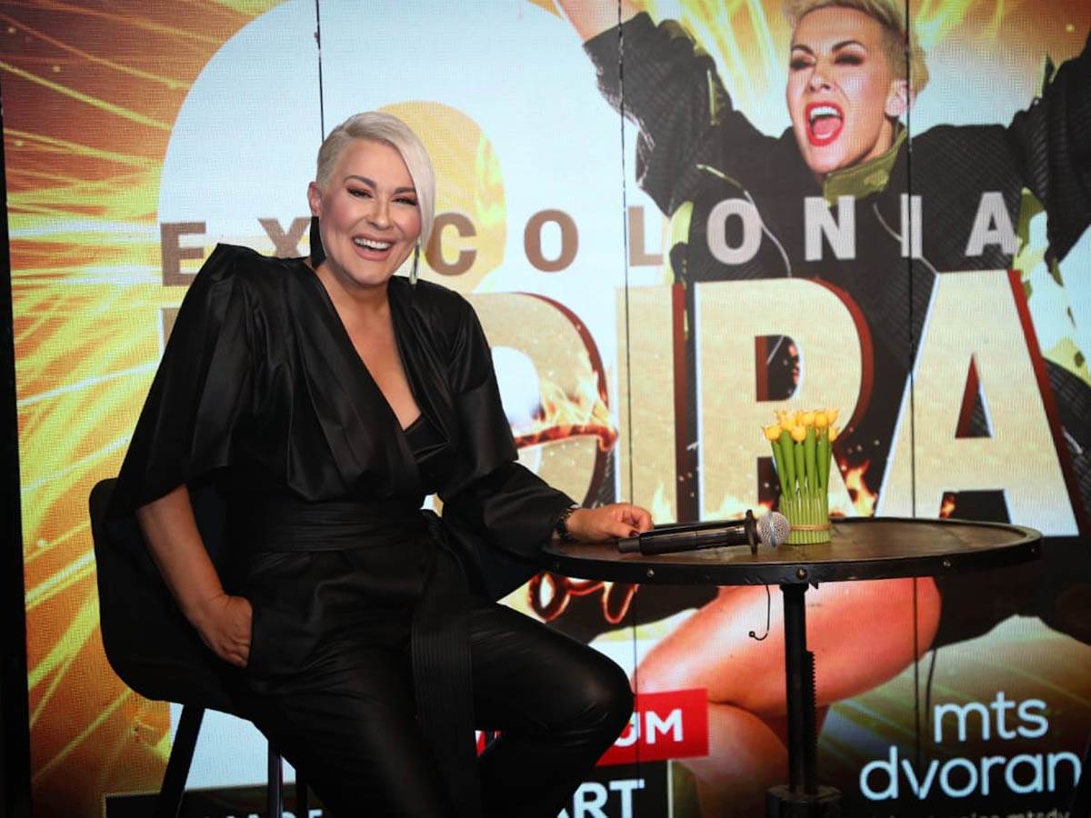 Indira ex Colonia (8) copy.jpg