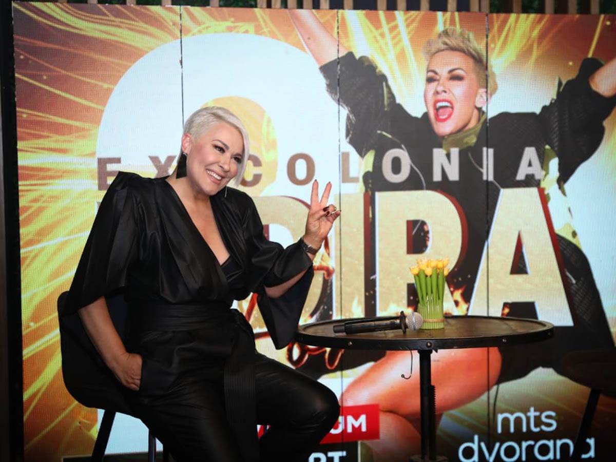 Indira ex Colonia (11) copy.jpg