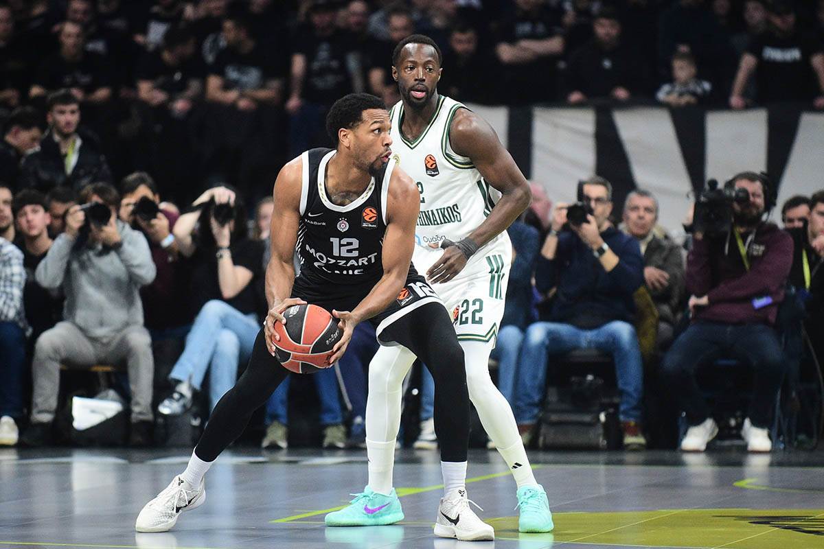 Partizan - Panatinaikos (3).jpg