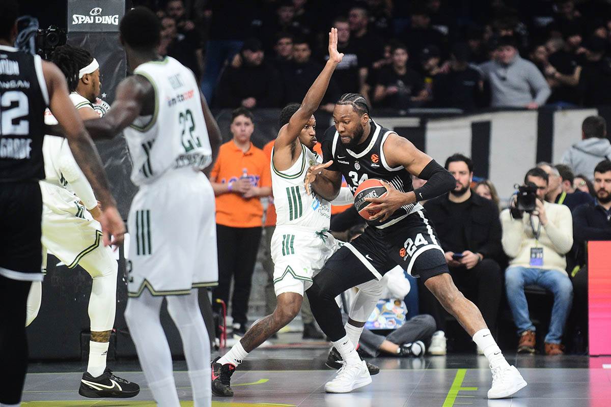 Partizan - Panatinaikos (4).jpg