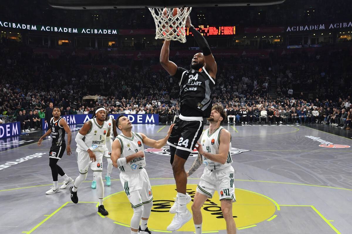 Partizan - Panatinaikos (15).JPG