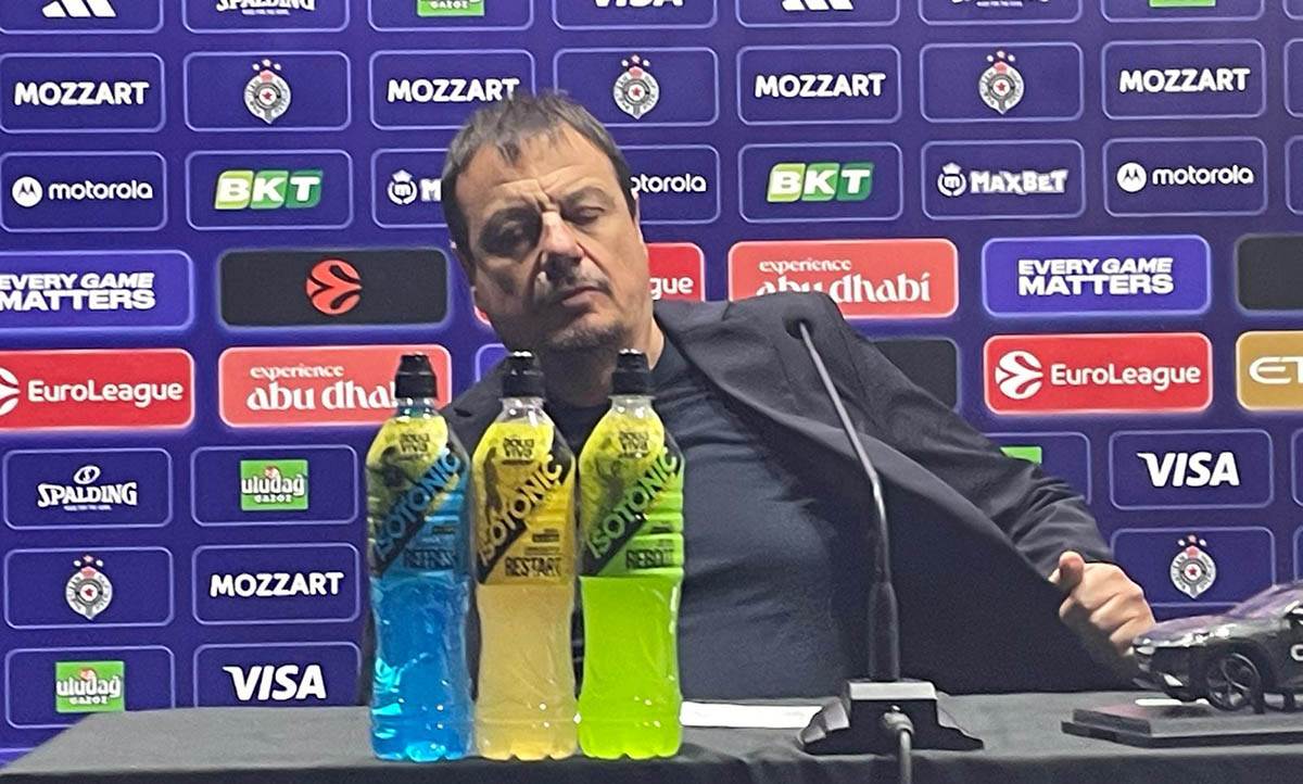 Ergin Ataman konferencija posle Partizana (2).jpg
