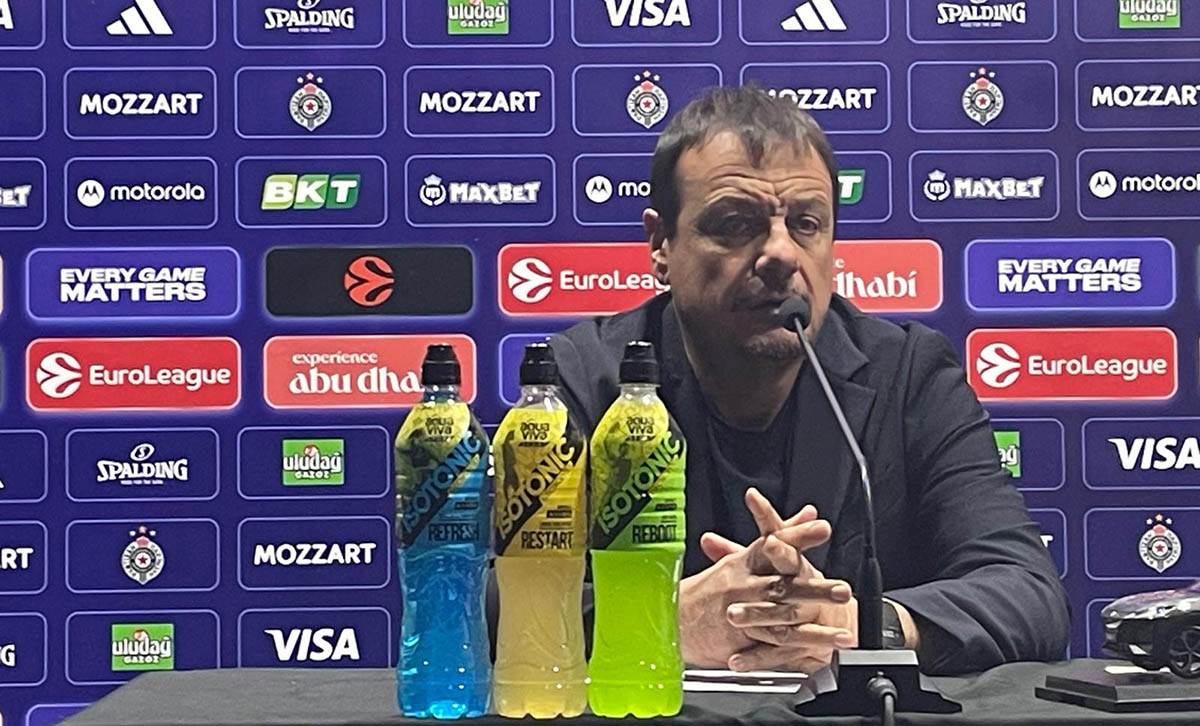 Ergin Ataman konferencija posle Partizana (4).jpg