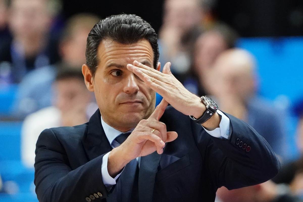 Dimitris Itudis traži tajm-aut z ekipi Hapoela