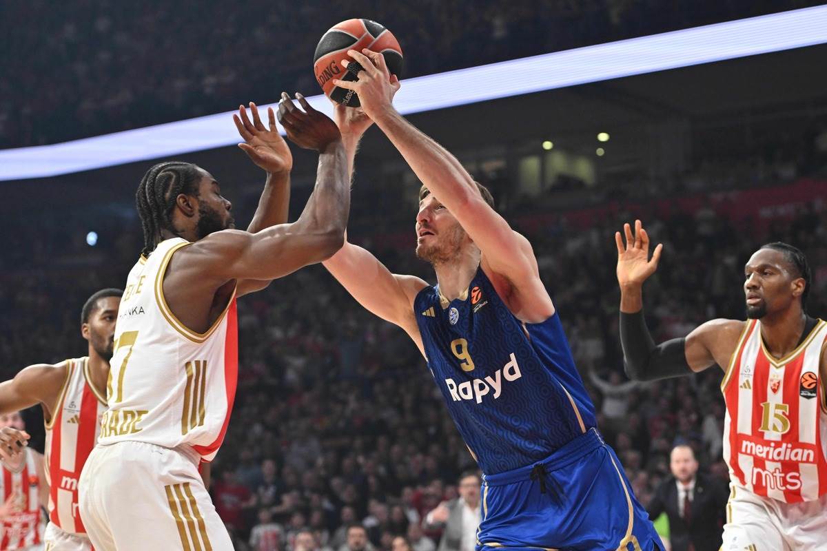 Crvena zvezda - Makabi (61).JPG