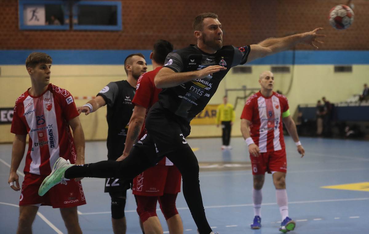 Partizan - Crvena zvezda  (3).jpg