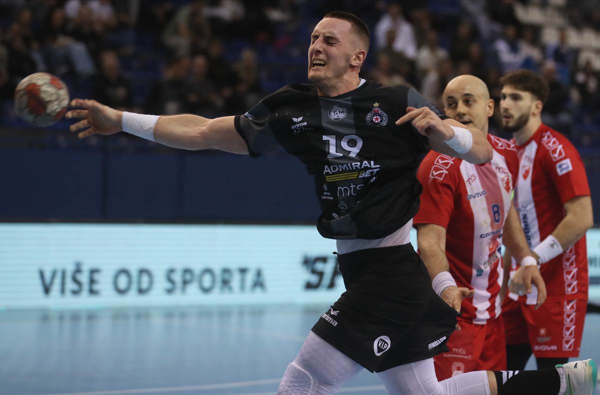 Partizan - Crvena zvezda  (11).jpg