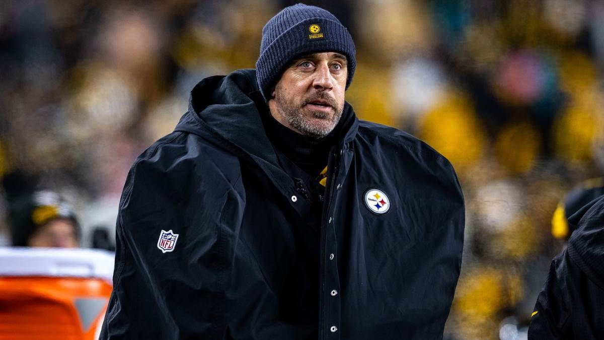 Eron Rodžers u opremi Pitsburg Stilersa