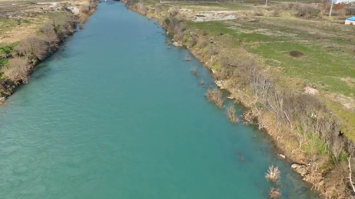 Potraga za vozilom koje je sletelo u Moraču (3).jpg