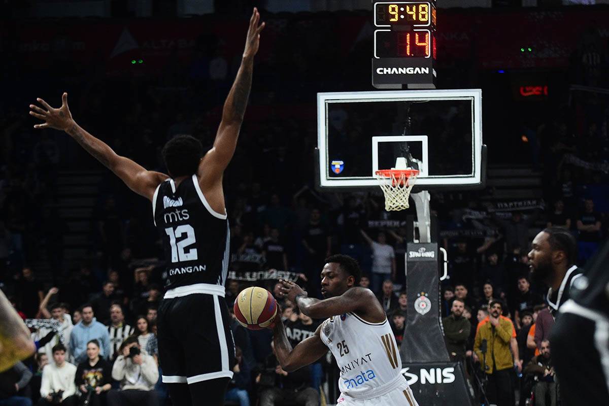 Partizan - Dubai (2).jpg