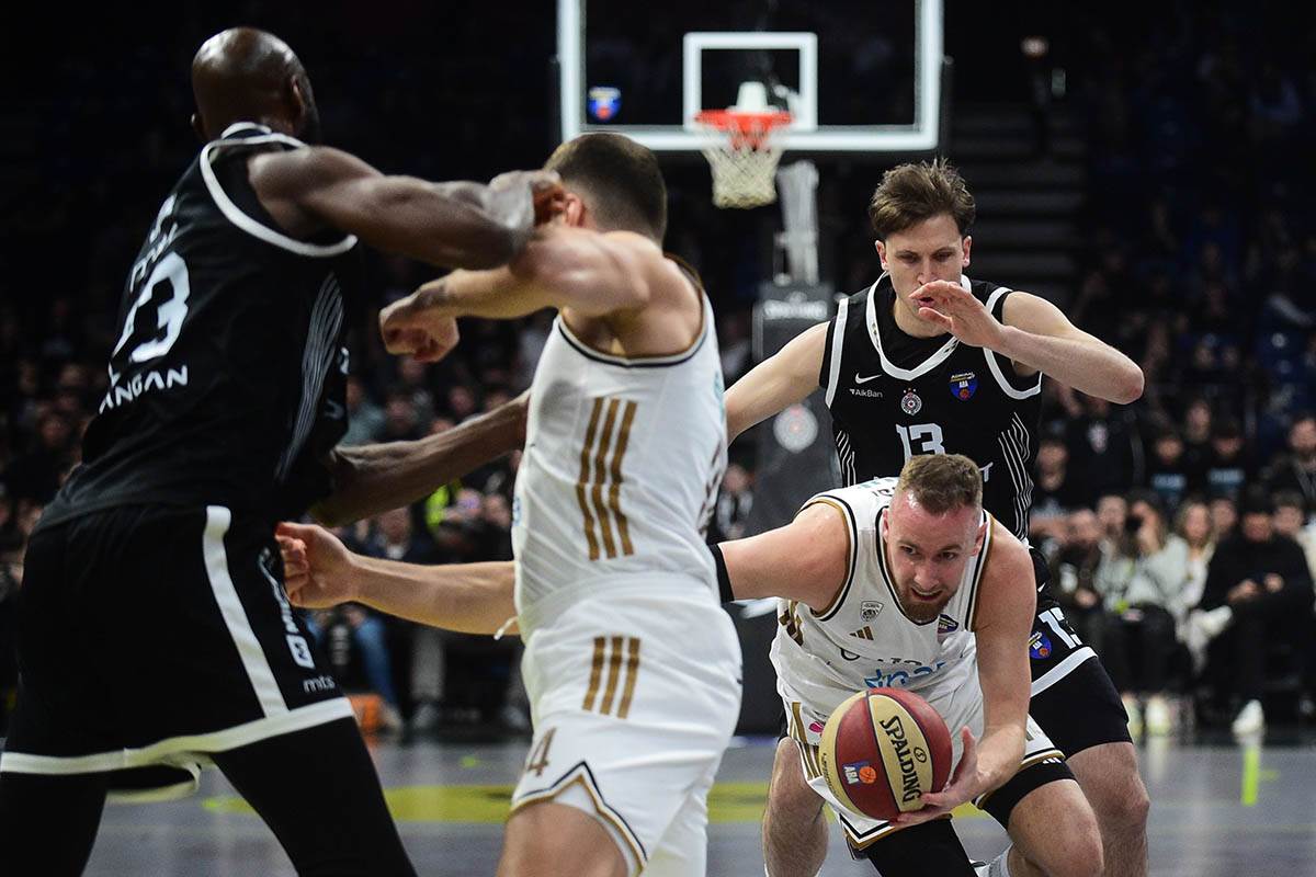 Partizan - Dubai (11).jpg