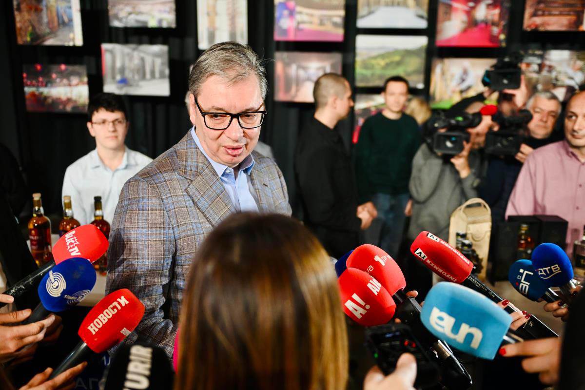 Aleksandar Vučić u Ložionici (15).jpg