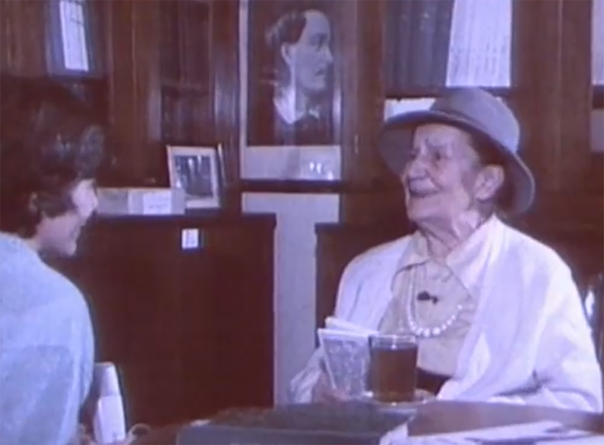 Desanka Maksimović (3).png