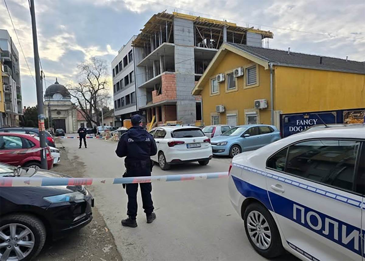 Izboden taksista u Novom Sadu