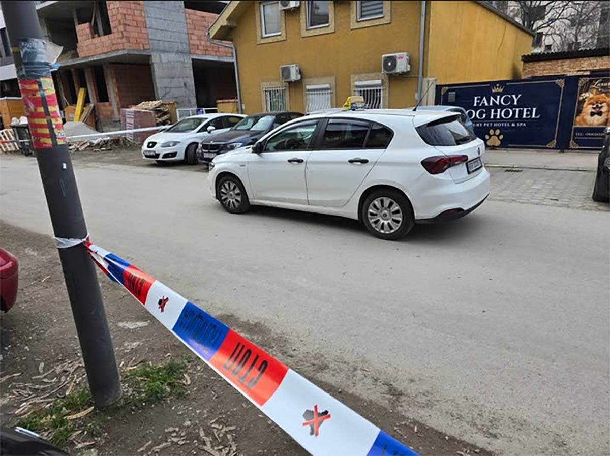Izboden taksista u Novom Sadu