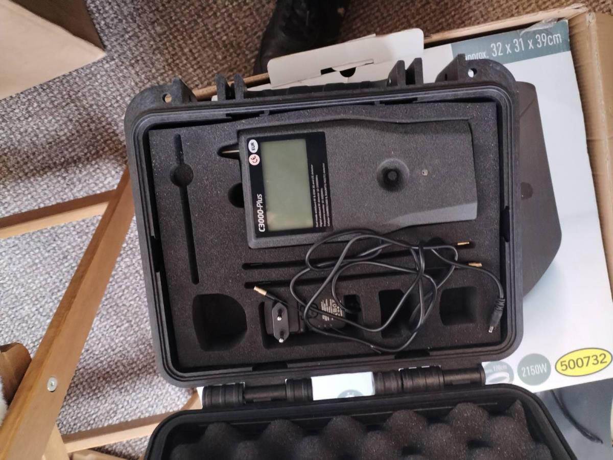 Oružje, oprema i maske nađeni kod kavčana (5) .jpg