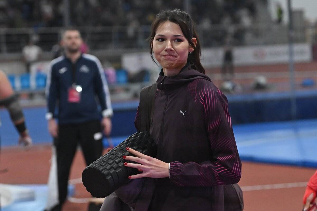 Angelina Topić na mitingu u Beogradu