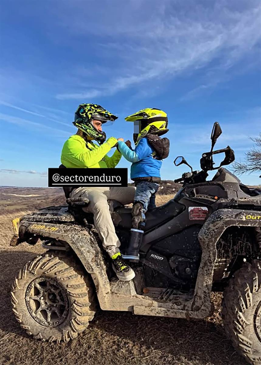 Darko Lazić sa sinom na kvadu  (3).jpg