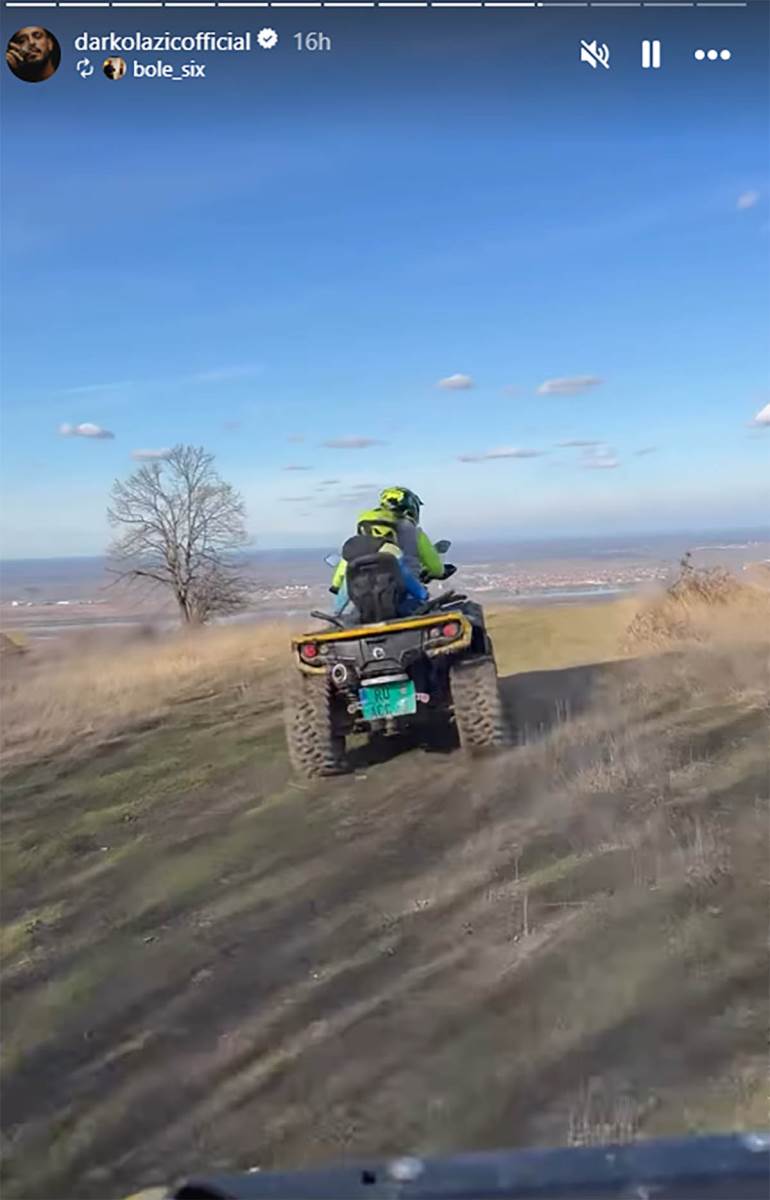 Darko Lazić sa sinom na kvadu  (8).jpg