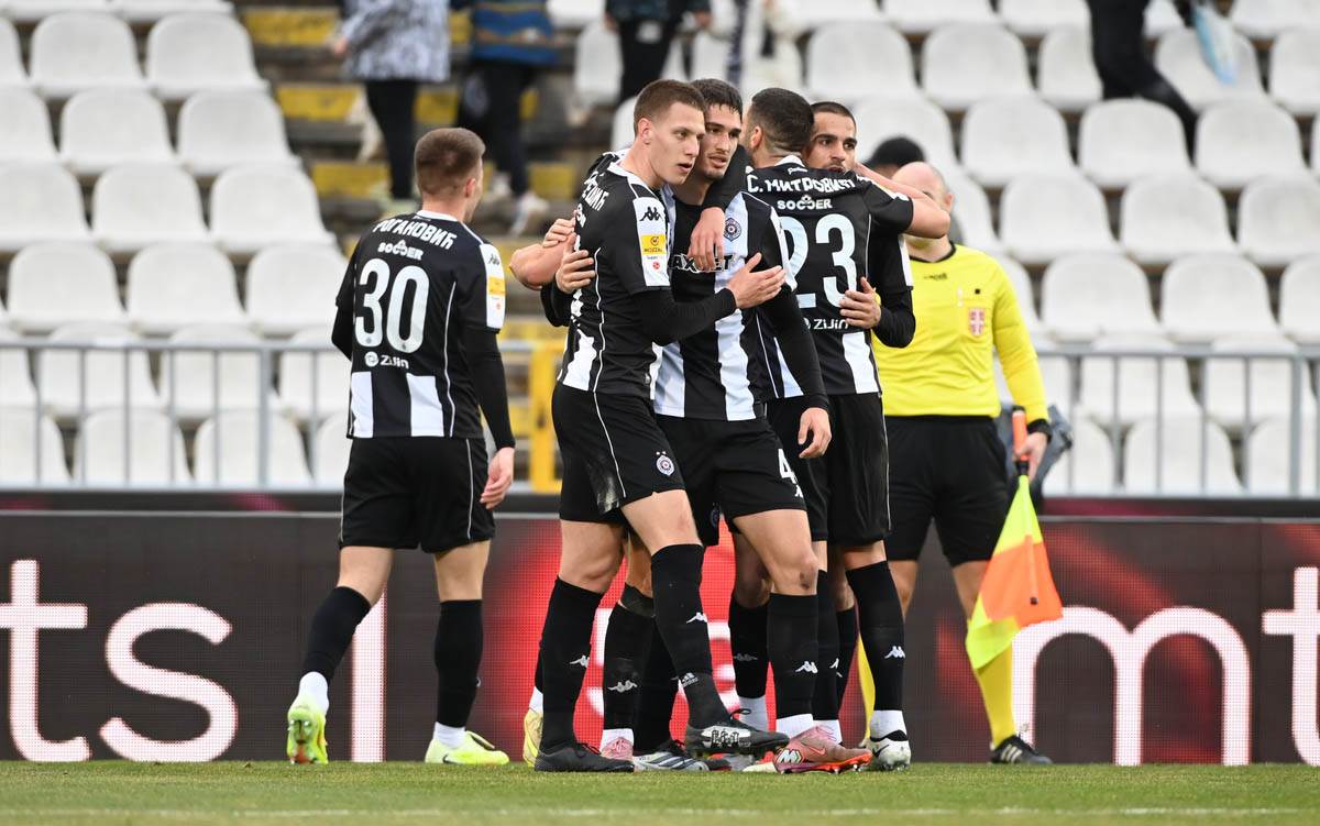 FK Partizan - FK Spartak (2).jpg