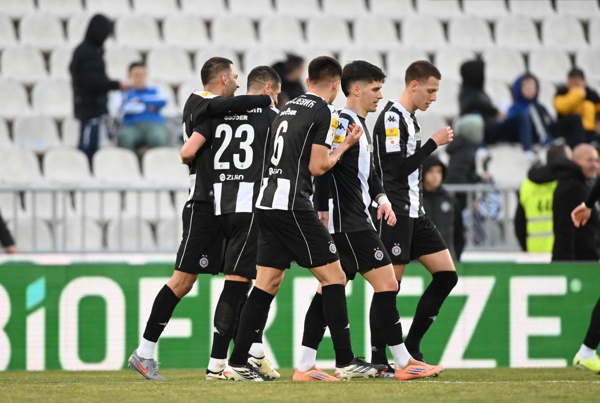 FK Partizan - FK Spartak (4).jpg