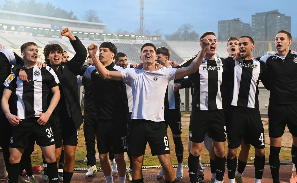 FK Partizan - FK Spartak (2).jpg