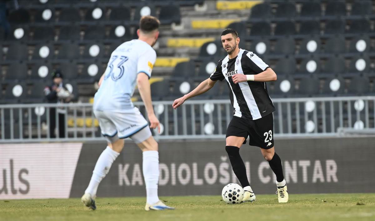 FK Partizan - FK Spartak (10).jpg